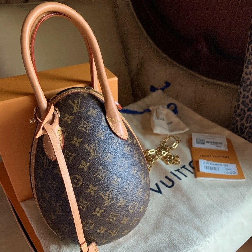 New Louis Vuitton Authentic Egg Bag